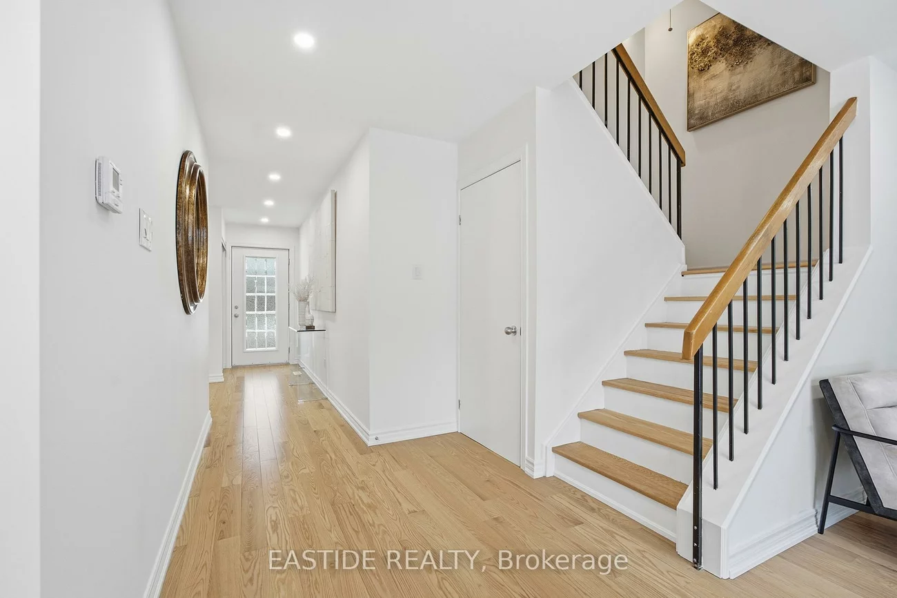 2909, Salerno, Meadowvale, Mississauga