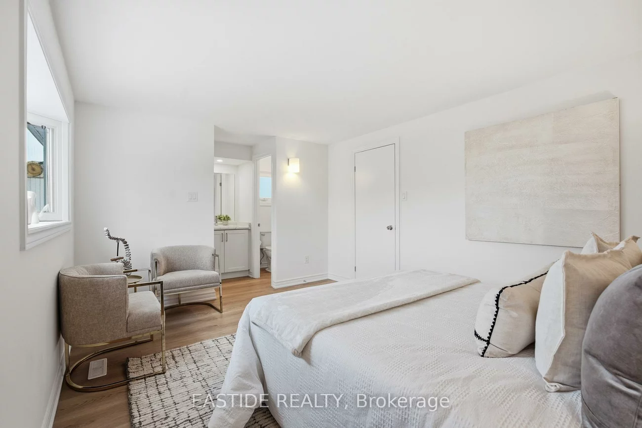 2909, Salerno, Meadowvale, Mississauga