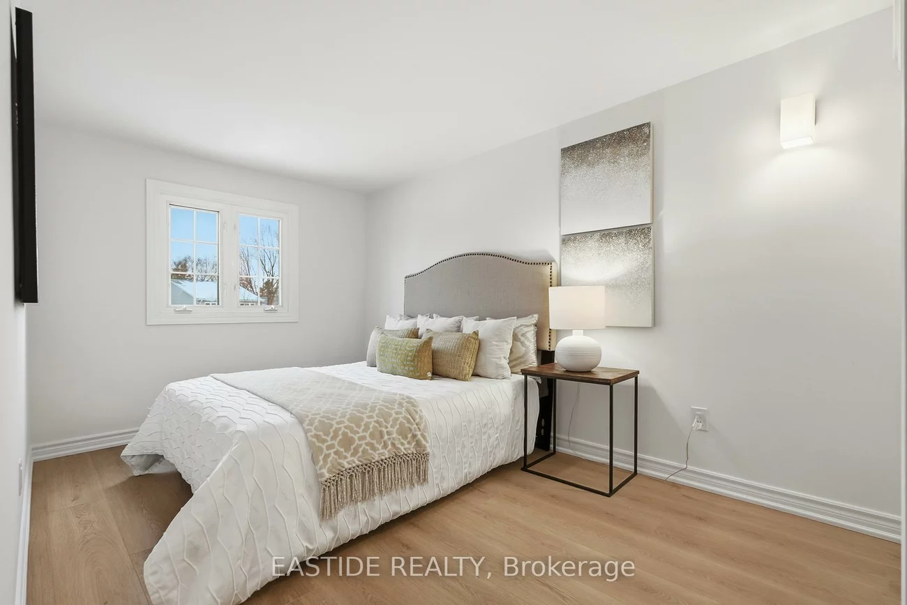 2909, Salerno, Meadowvale, Mississauga