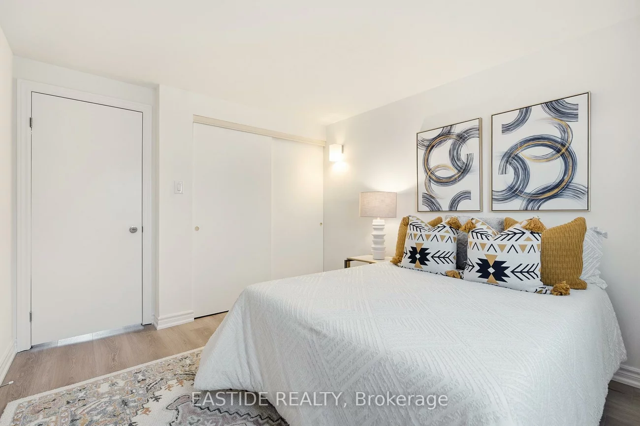 2909, Salerno, Meadowvale, Mississauga