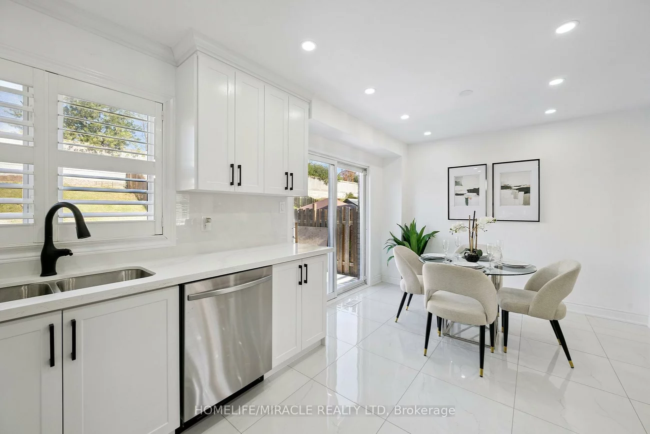 7562, Black Walnut, Lisgar, Mississauga