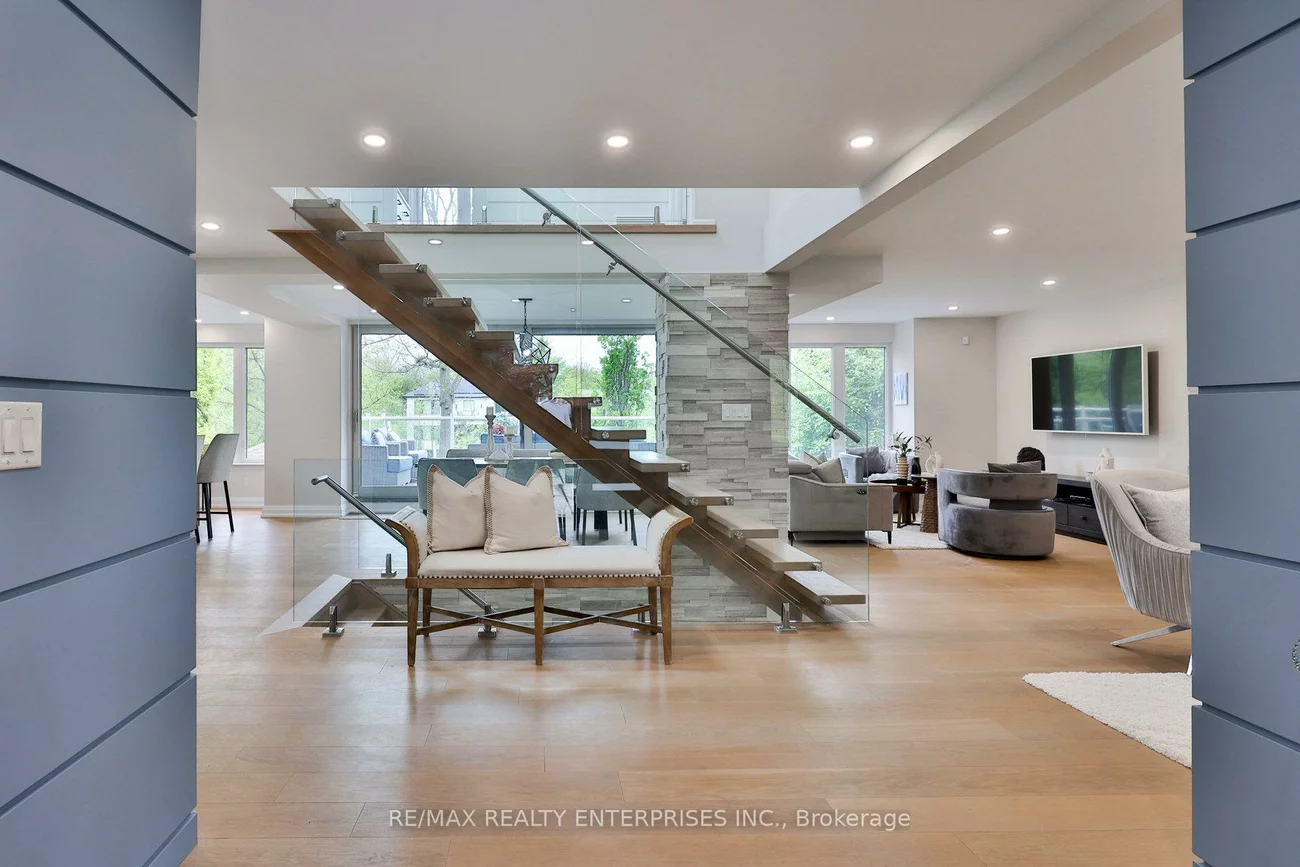 1215, Indian, Lorne Park, Mississauga