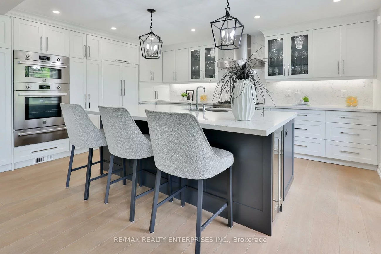 1215, Indian, Lorne Park, Mississauga