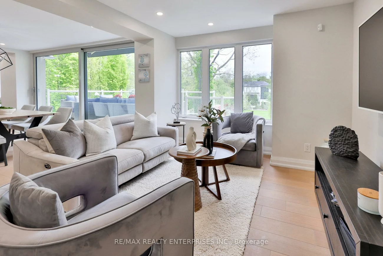 1215, Indian, Lorne Park, Mississauga