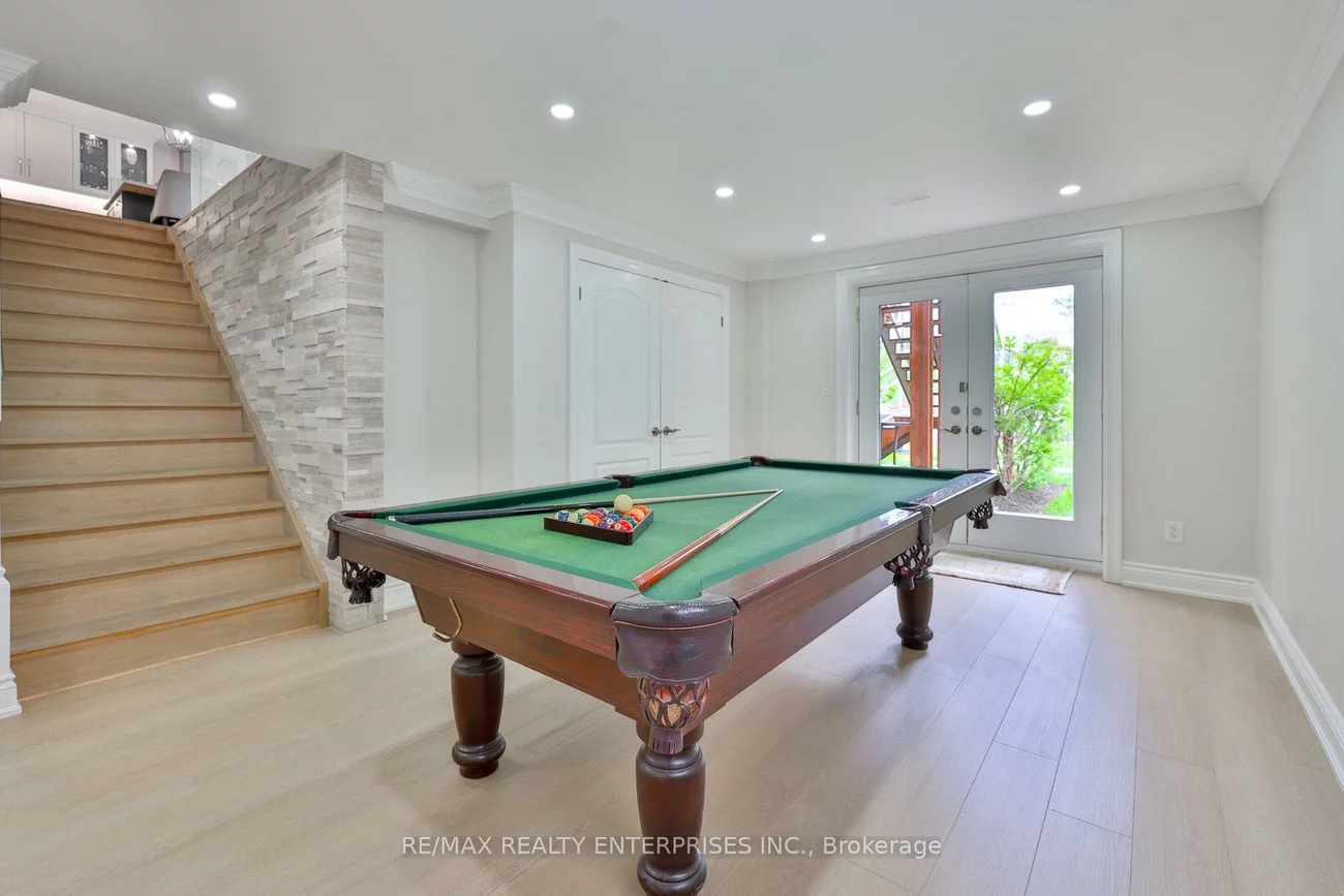 1215, Indian, Lorne Park, Mississauga