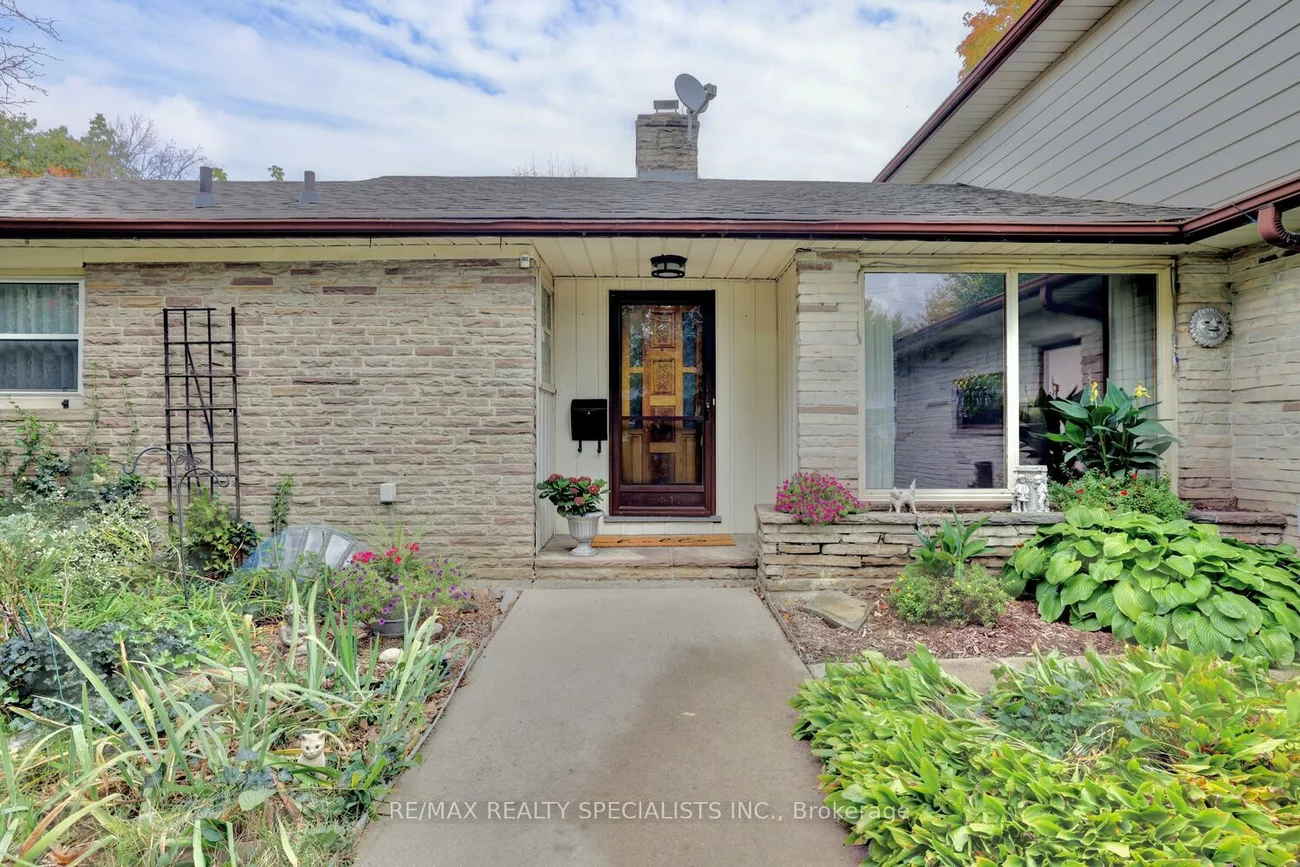 2497, Fifth, Sheridan, Mississauga