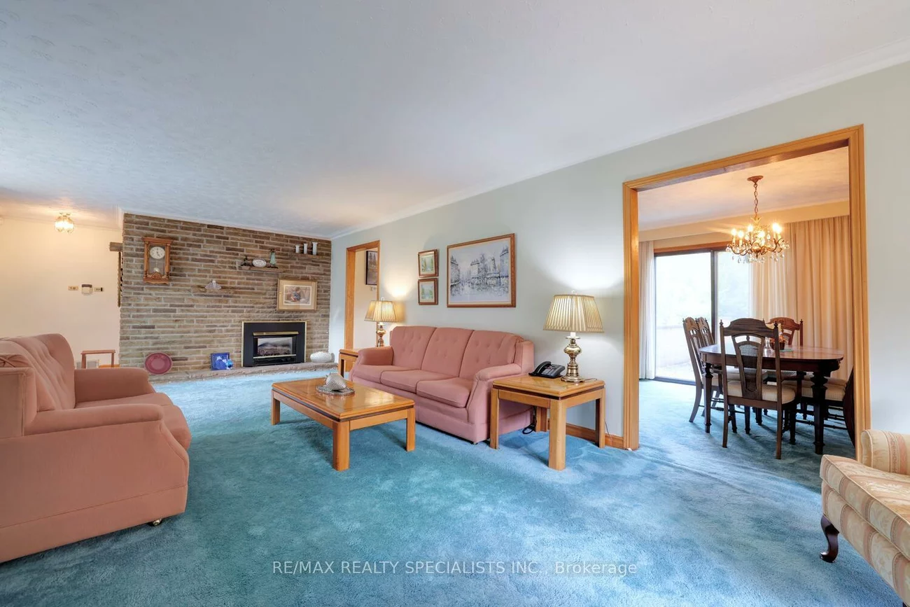 2497, Fifth, Sheridan, Mississauga