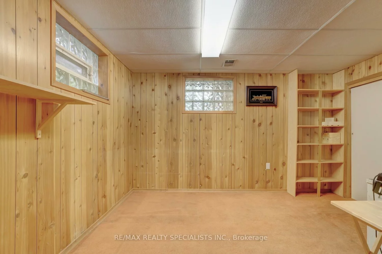 2497, Fifth, Sheridan, Mississauga