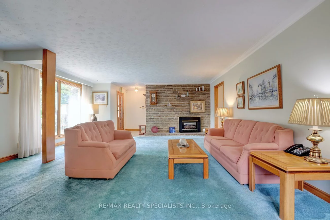 2497, Fifth, Sheridan, Mississauga