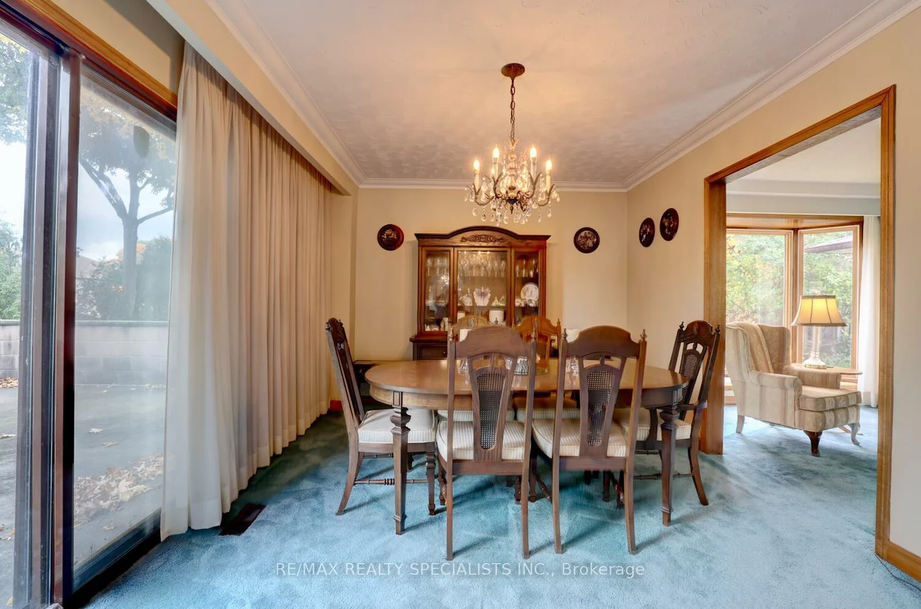 2497, Fifth, Sheridan, Mississauga