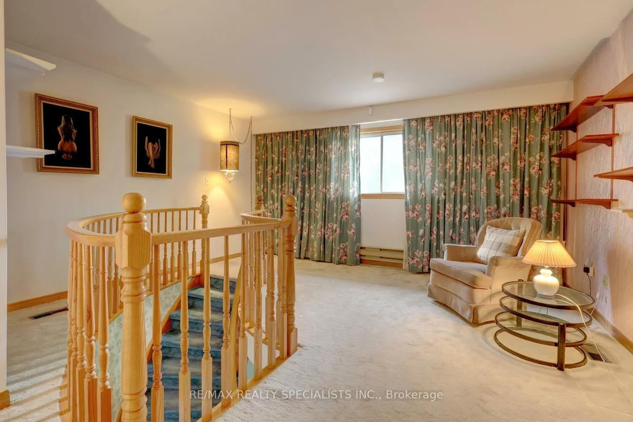 2497, Fifth, Sheridan, Mississauga