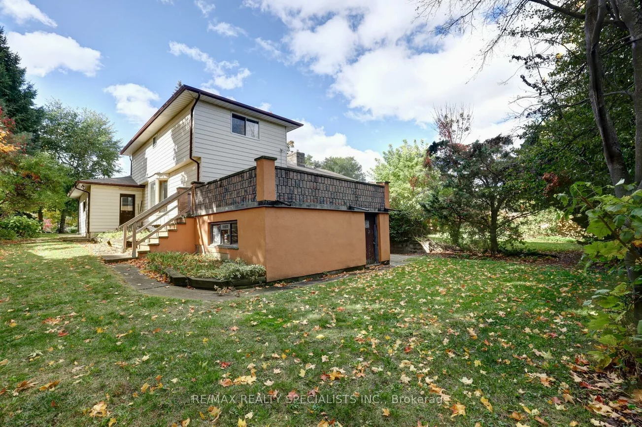 2497, Fifth, Sheridan, Mississauga