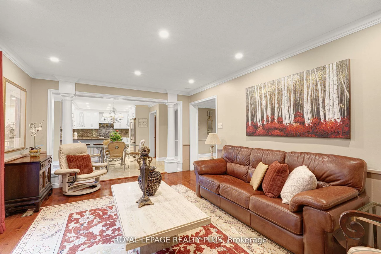 1760, Featherston, Erin Mills, Mississauga