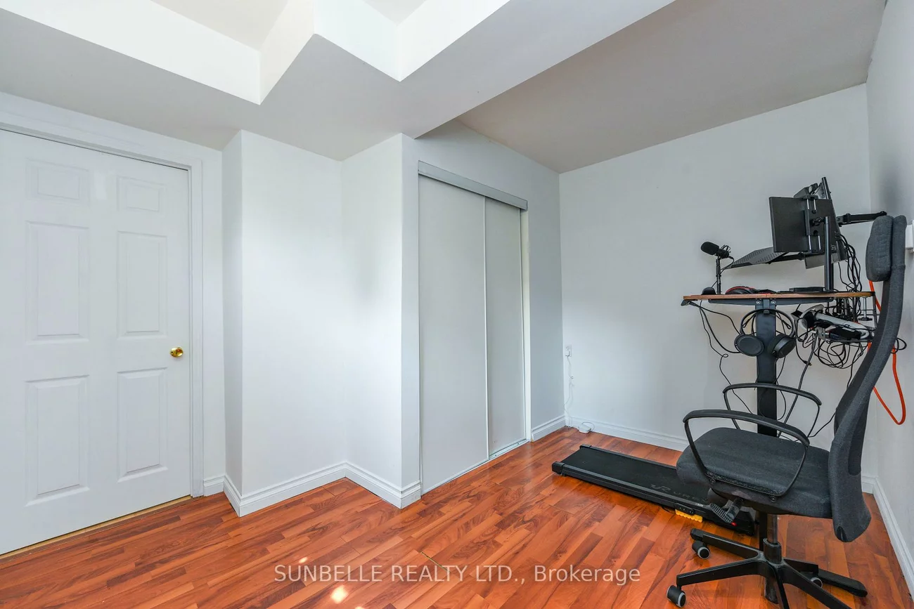 3826, Allcroft, Lisgar, Mississauga