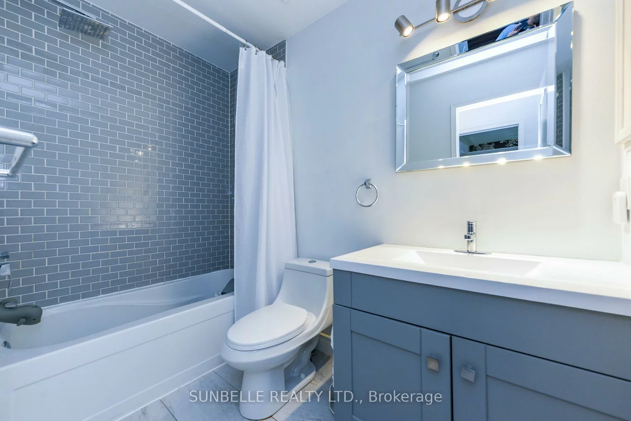 3826, Allcroft, Lisgar, Mississauga