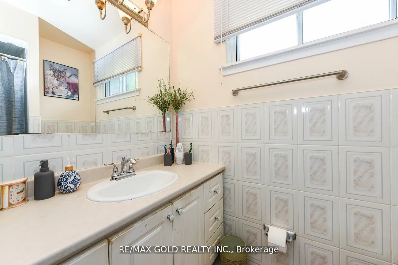 3507, Laddie, Malton, Mississauga