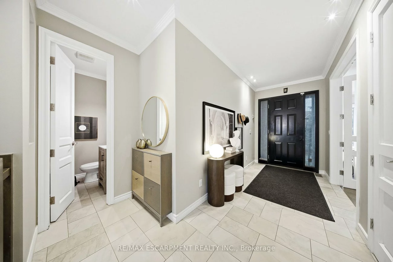 3205, Rolling Stone, Cooksville, Mississauga