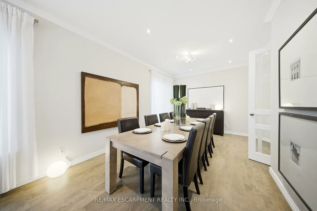 3205, Rolling Stone, Cooksville, Mississauga