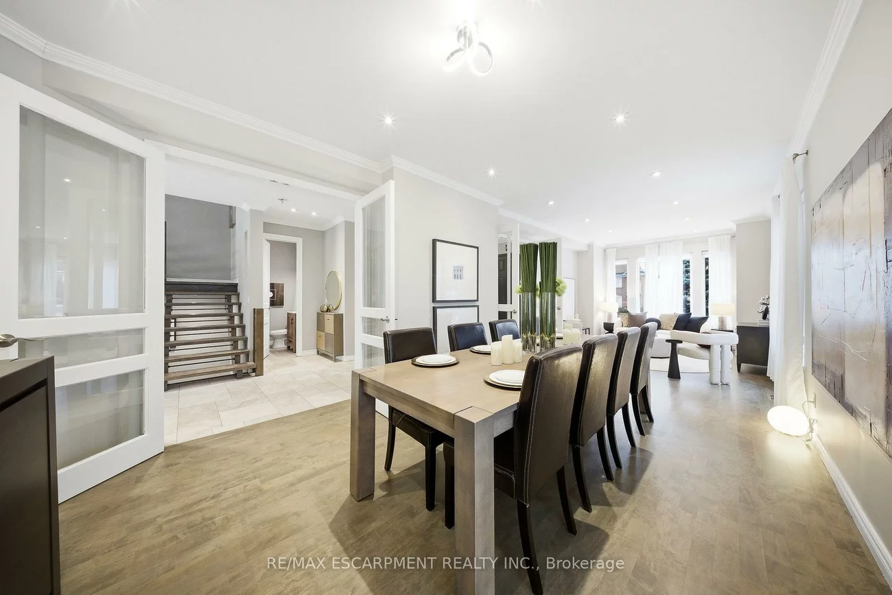 3205, Rolling Stone, Cooksville, Mississauga