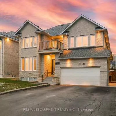 3205, Rolling Stone, Cooksville, Mississauga