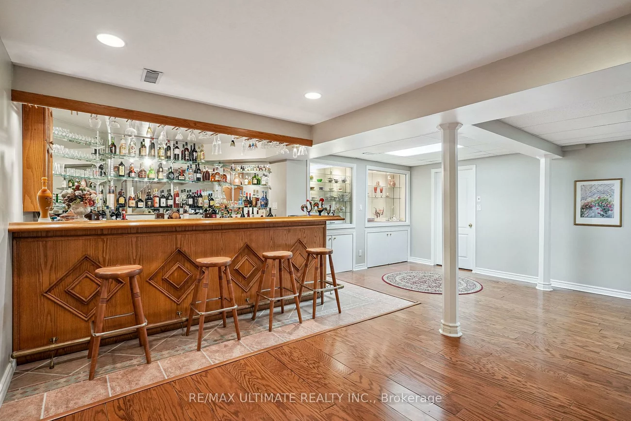 961, Focal, East Credit, Mississauga