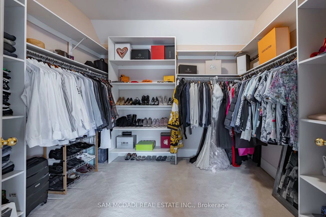 3248, Barchester, Erin Mills, Mississauga