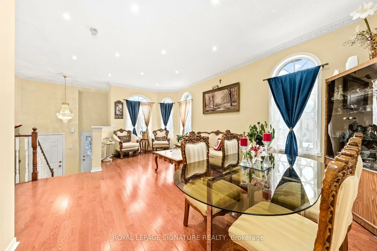 687, Twain, Meadowvale Village, Mississauga