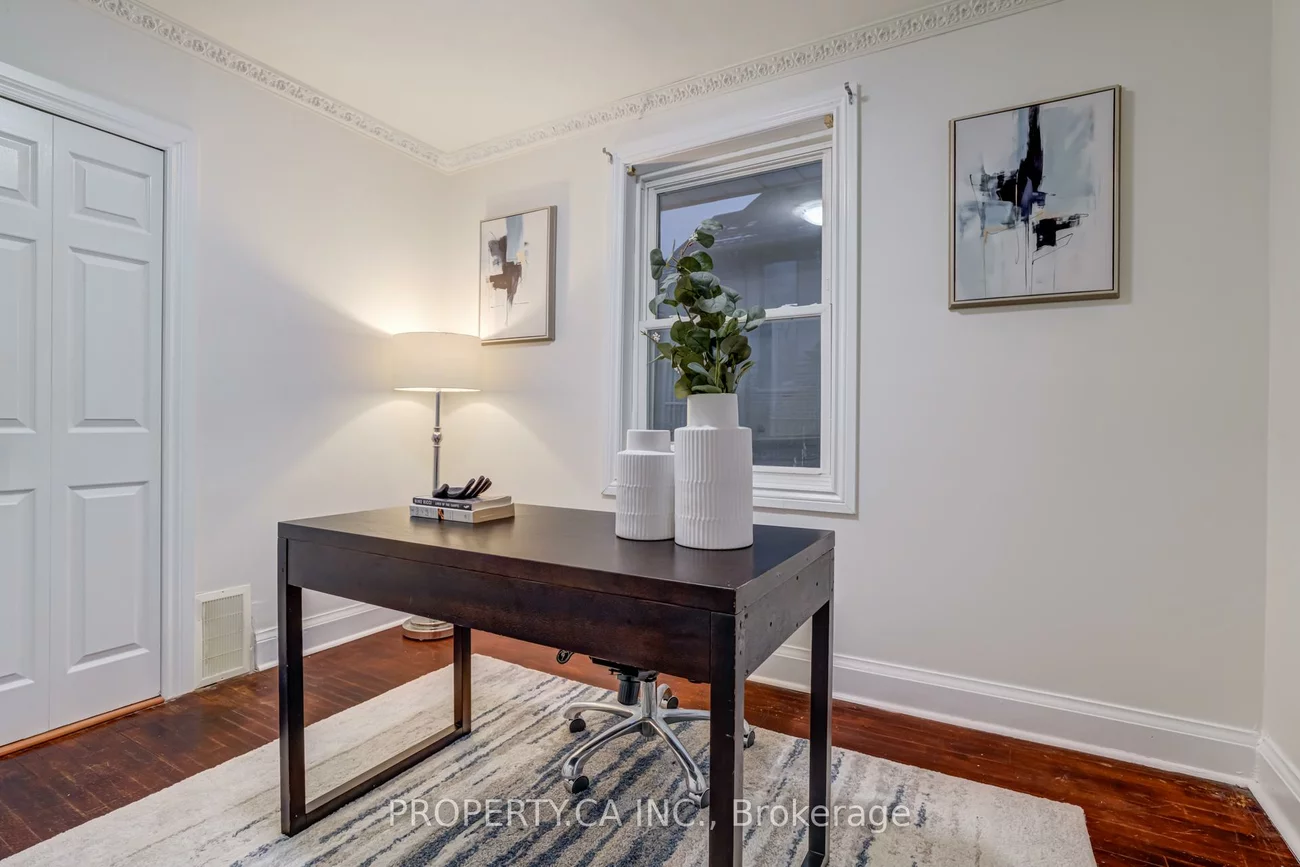 574, Drymen, Mineola, Mississauga