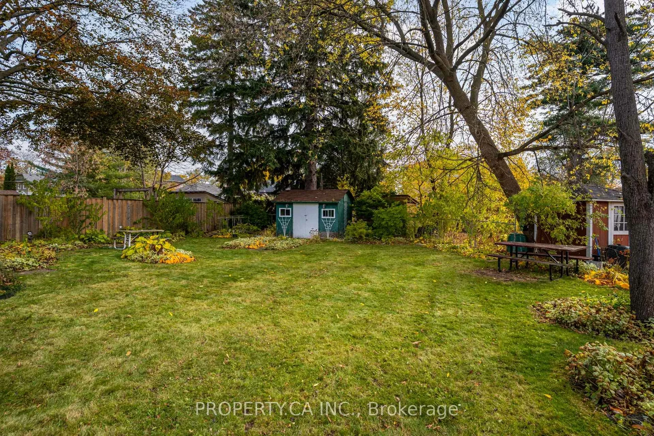 574, Drymen, Mineola, Mississauga