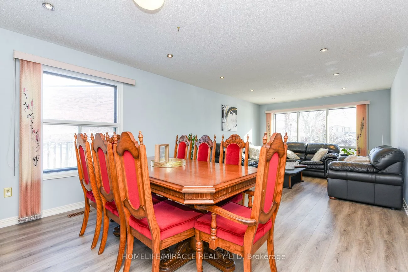 2291, Marzipan, Streetsville, Mississauga