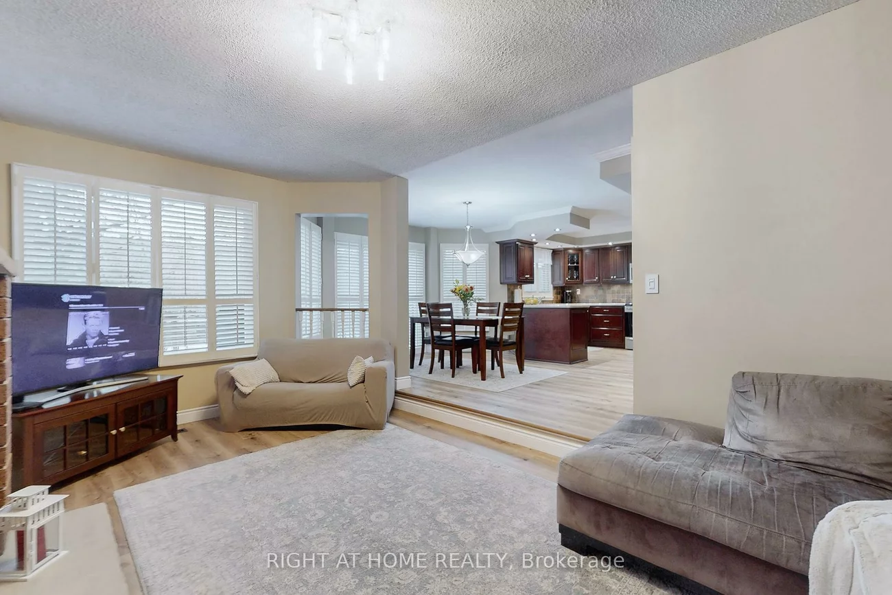 2737, Hammond, Sheridan, Mississauga