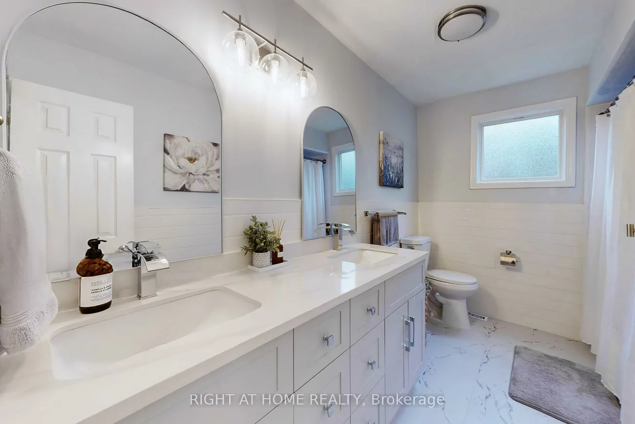 2737, Hammond, Sheridan, Mississauga