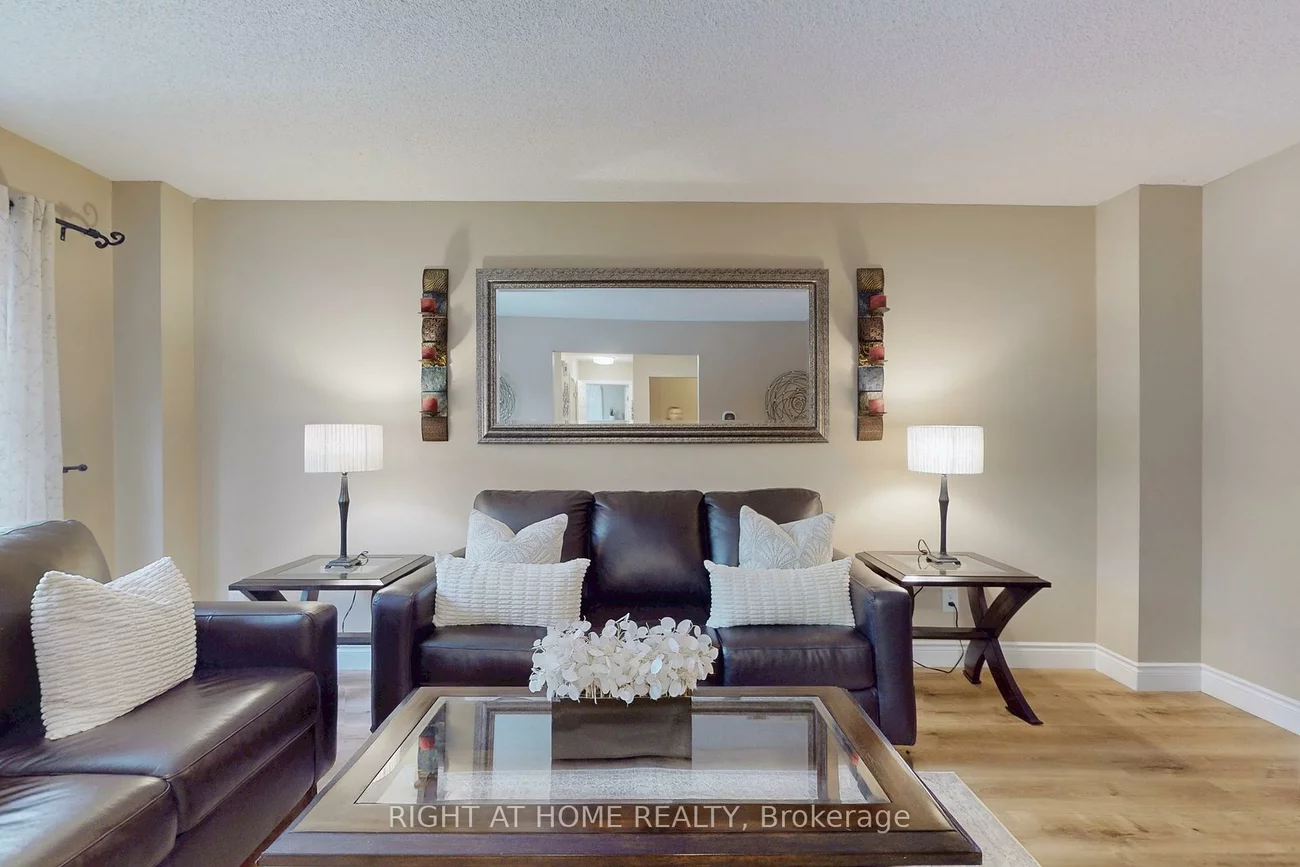 2737, Hammond, Sheridan, Mississauga