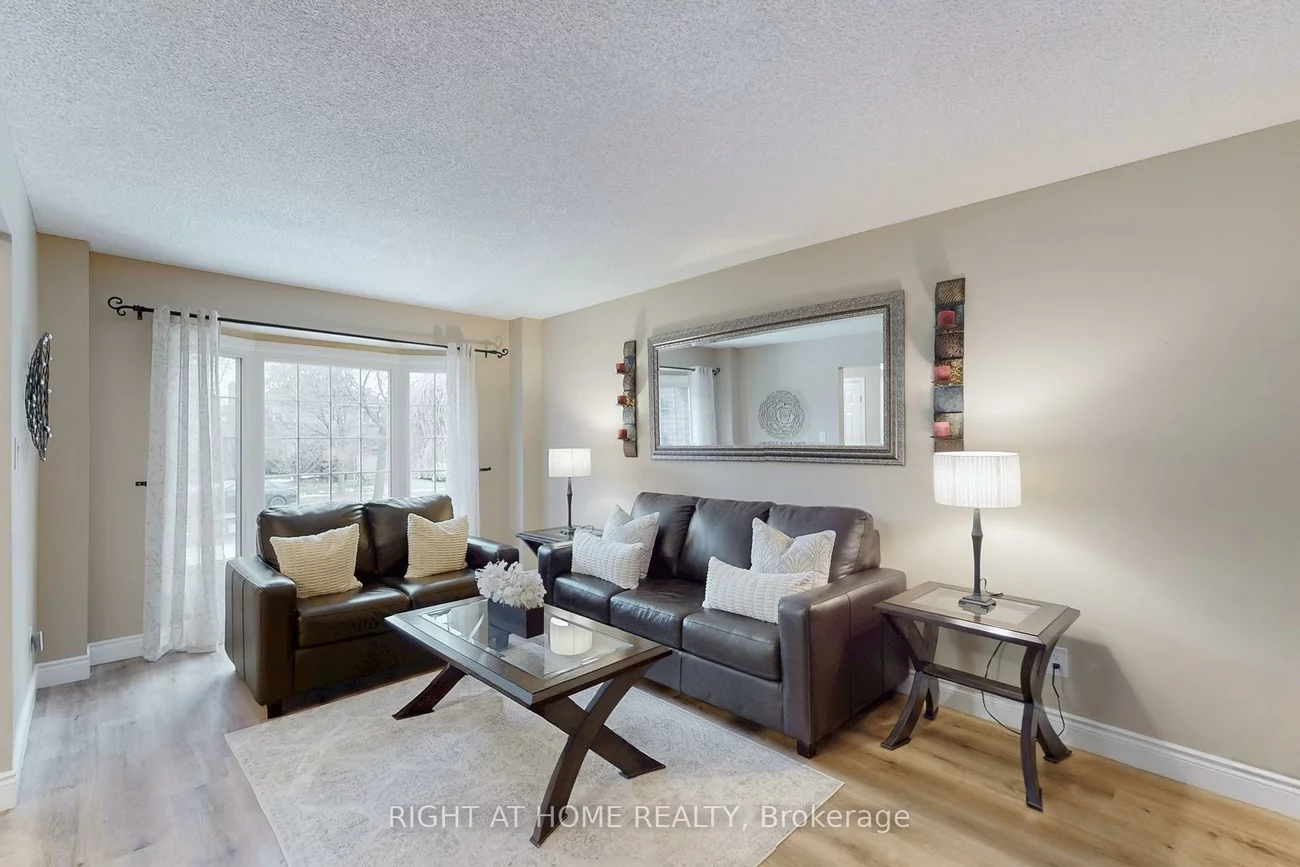 2737, Hammond, Sheridan, Mississauga