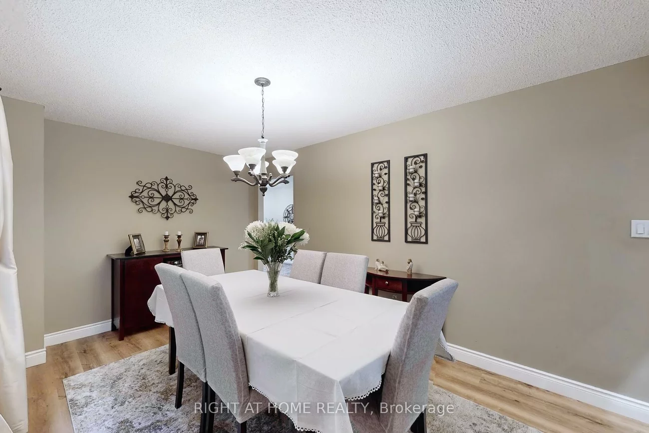 2737, Hammond, Sheridan, Mississauga