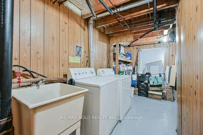 3274, Clara, Malton, Mississauga