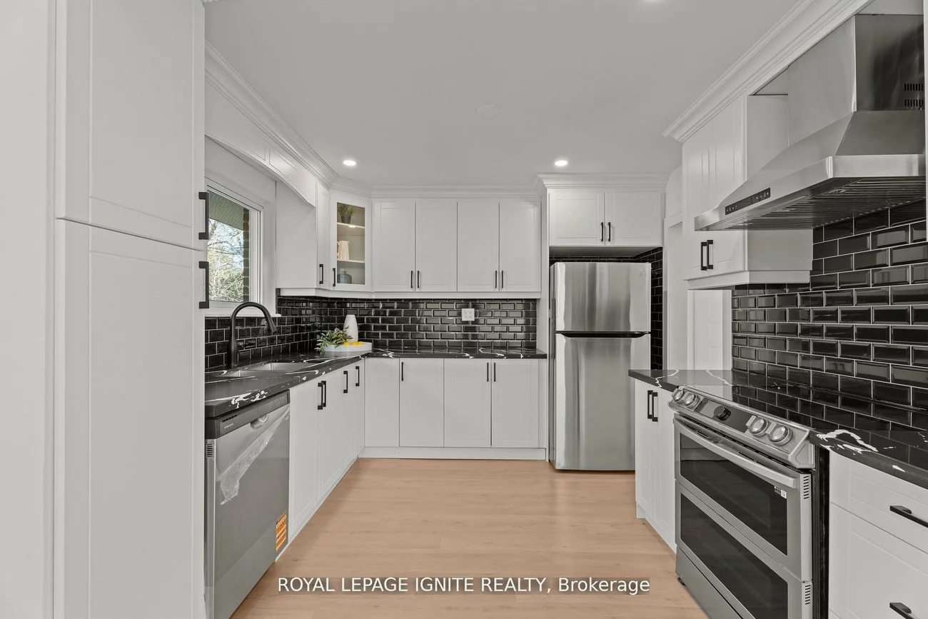 7, Isherwood, Streetsville, Mississauga