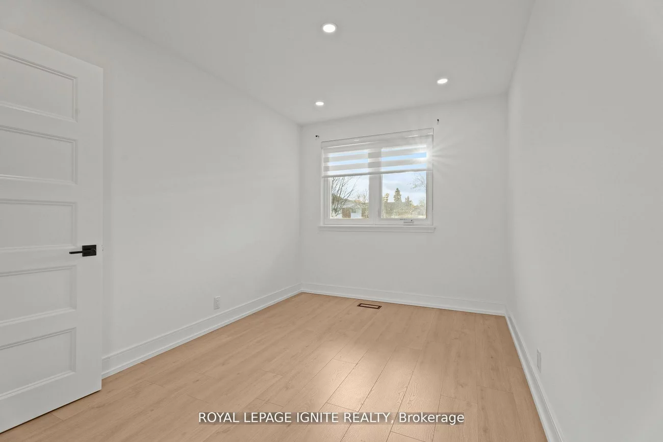 7, Isherwood, Streetsville, Mississauga