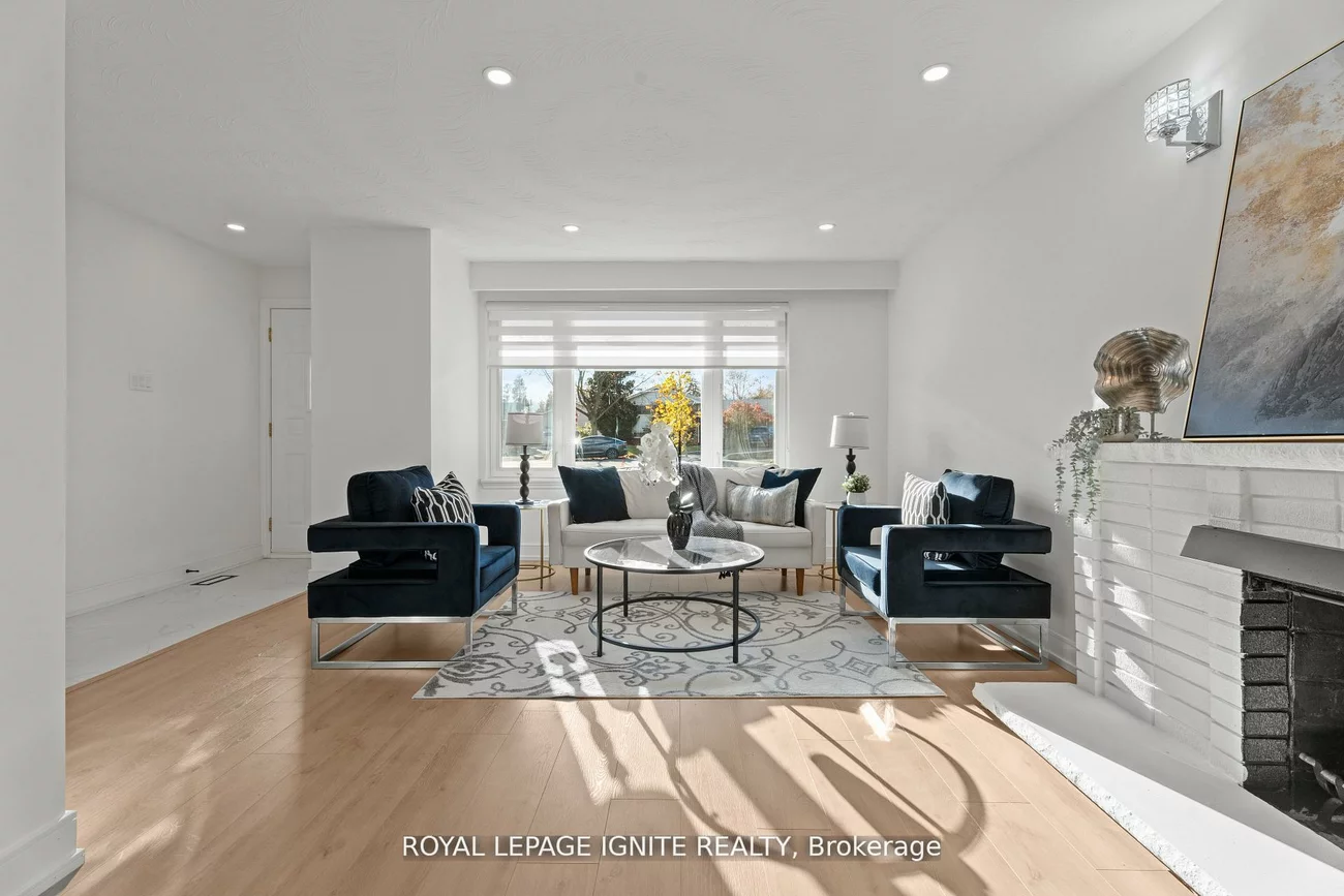 7, Isherwood, Streetsville, Mississauga