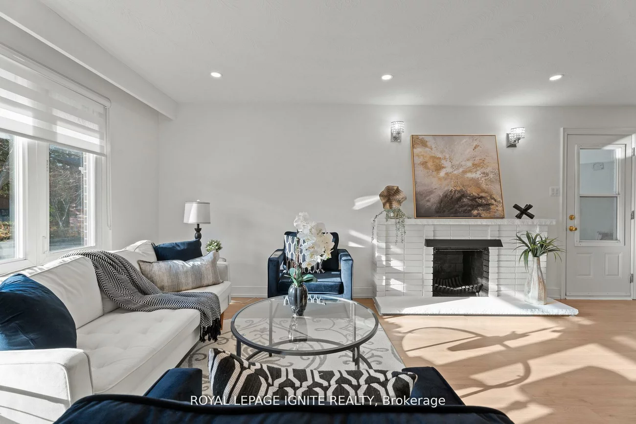 7, Isherwood, Streetsville, Mississauga