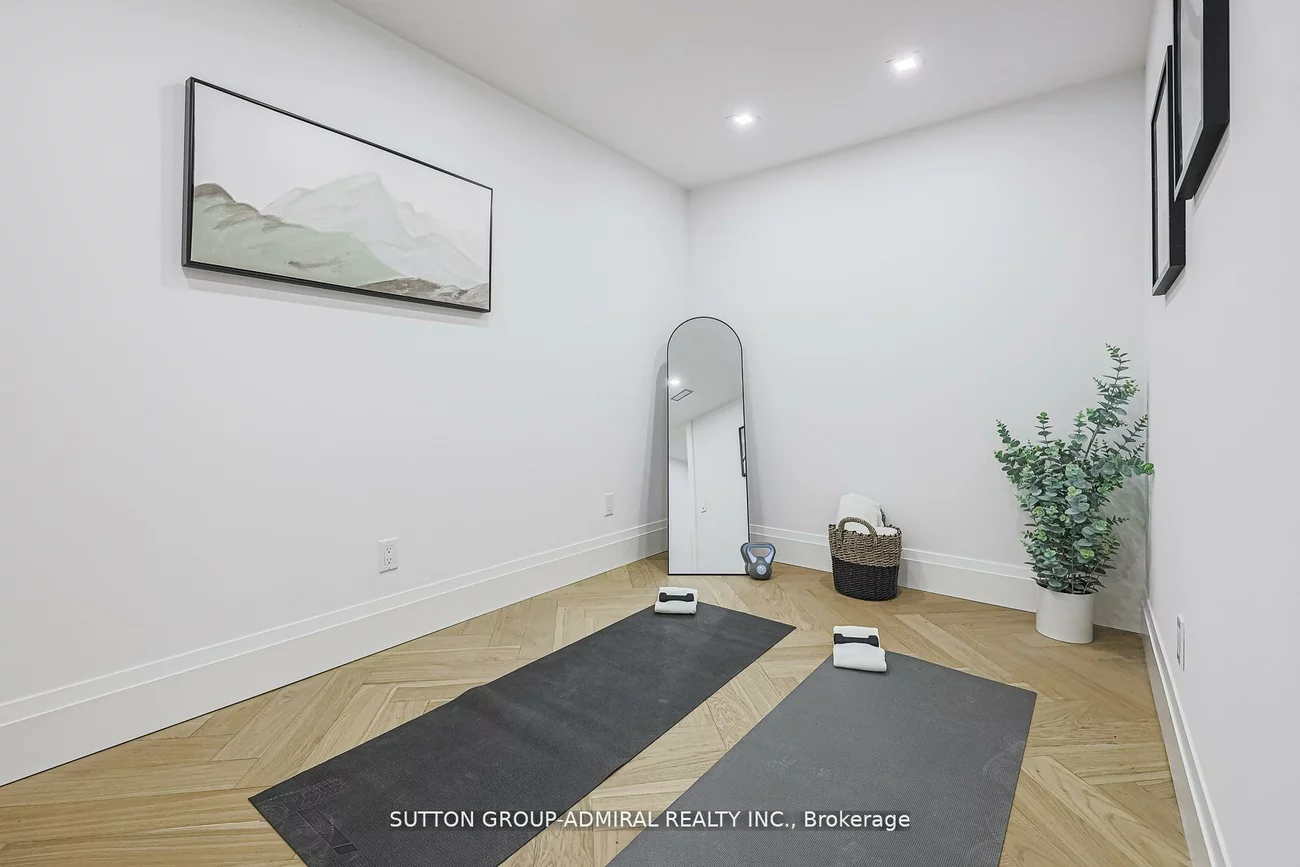 957, Dormer, Lakeview, Mississauga