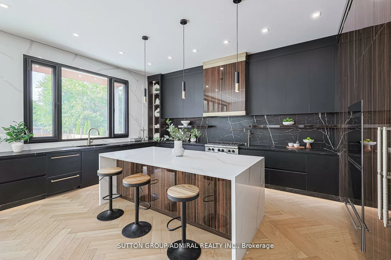 957, Dormer, Lakeview, Mississauga