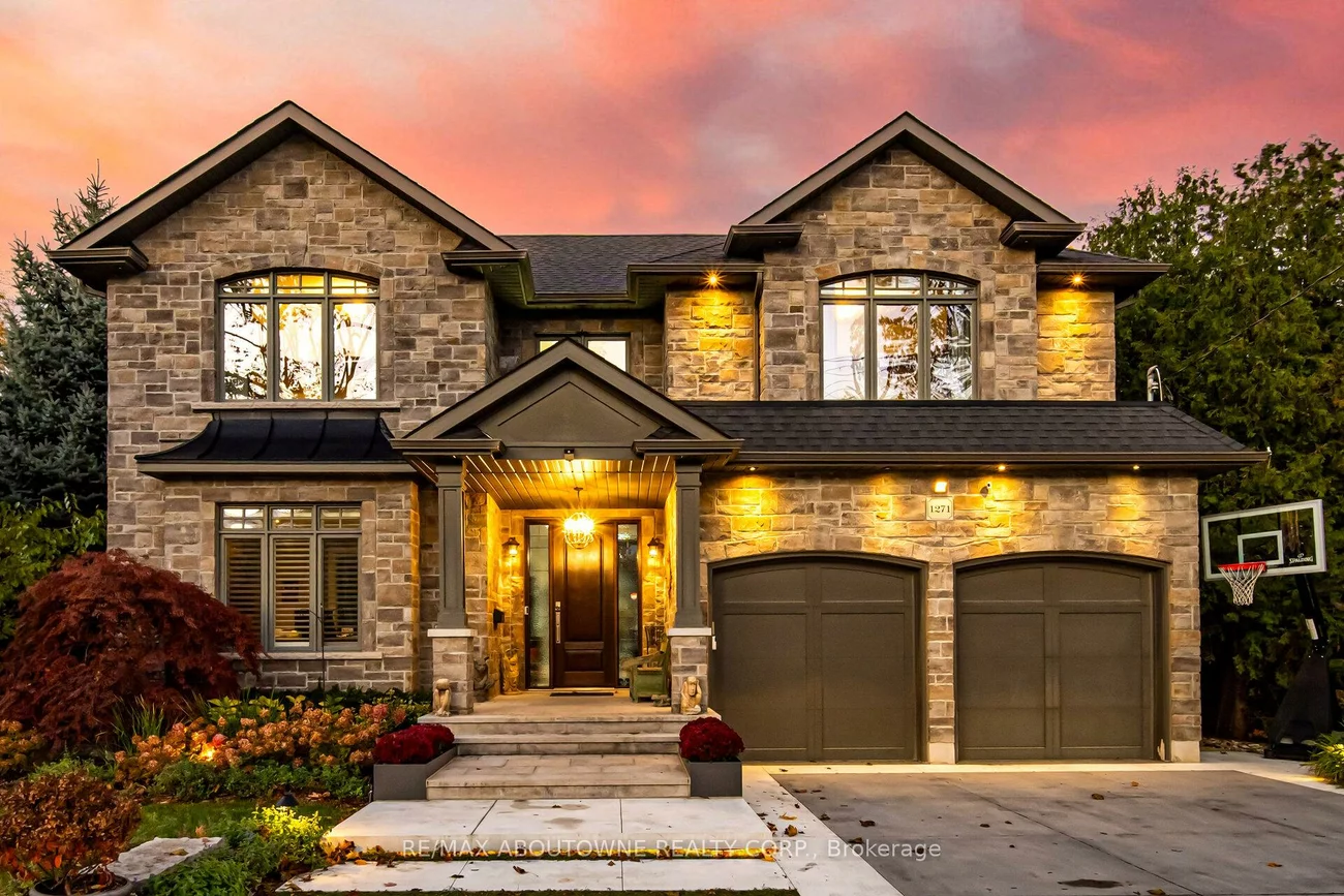 1271, Mineola, Mineola, Mississauga