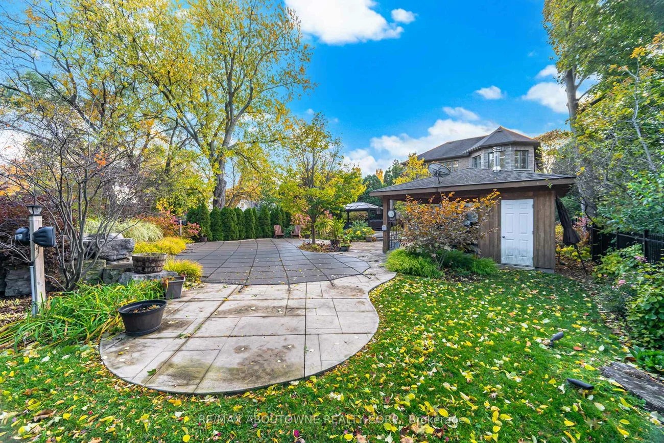 1271, Mineola, Mineola, Mississauga