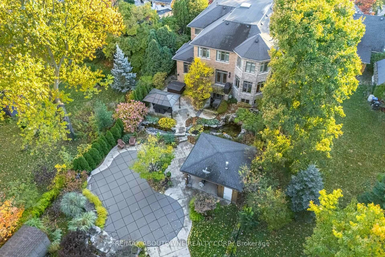 1271, Mineola, Mineola, Mississauga