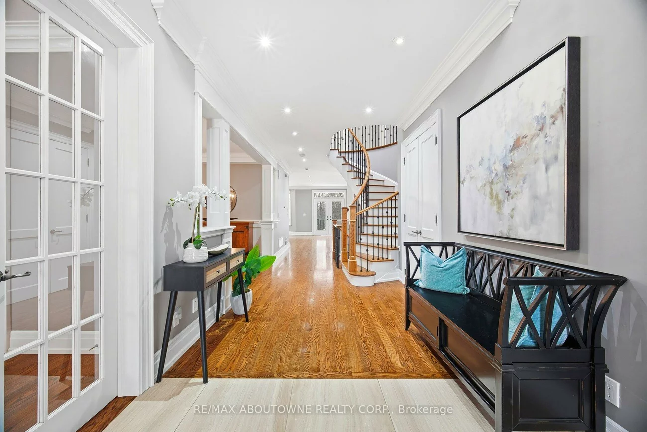 1271, Mineola, Mineola, Mississauga