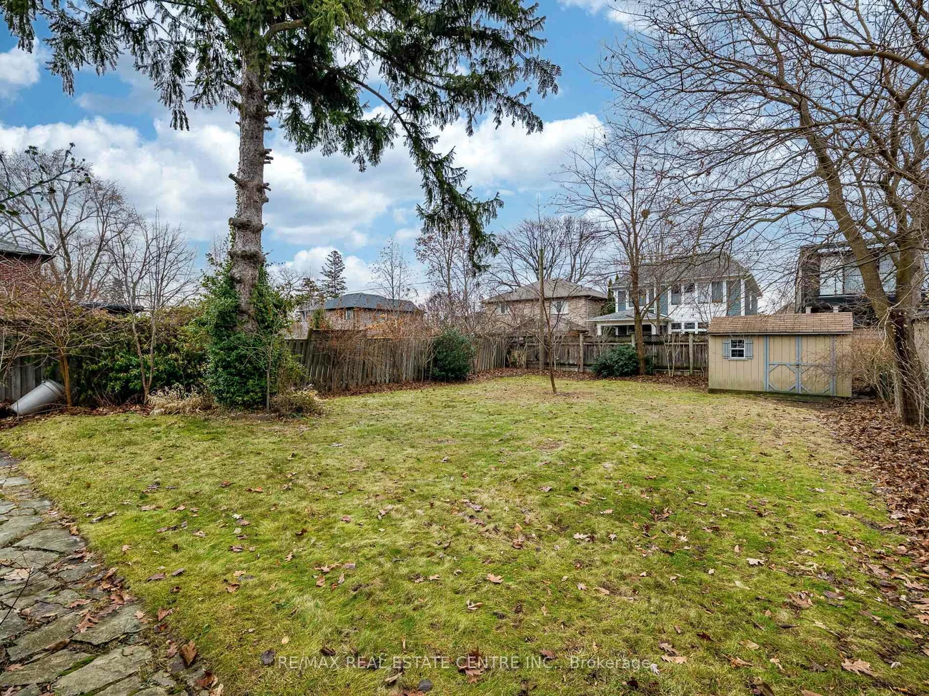 64, Eaglewood, Mineola, Mississauga