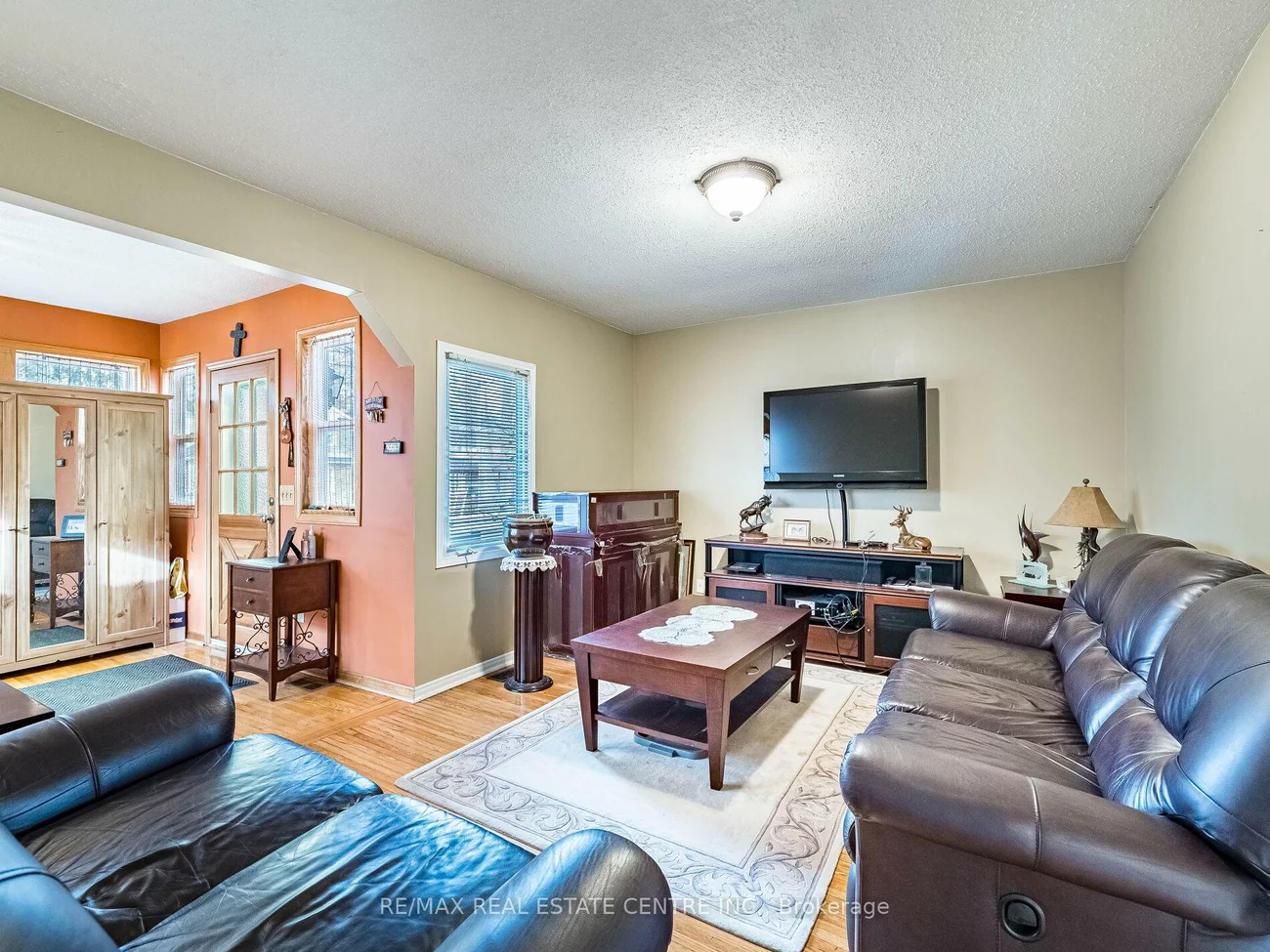 64, Eaglewood, Mineola, Mississauga