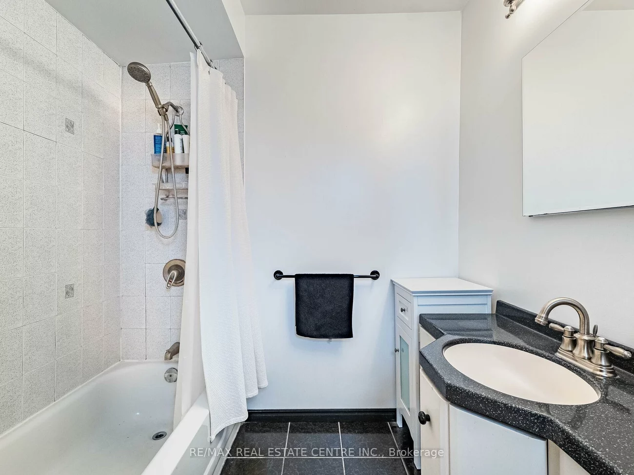 64, Eaglewood, Mineola, Mississauga