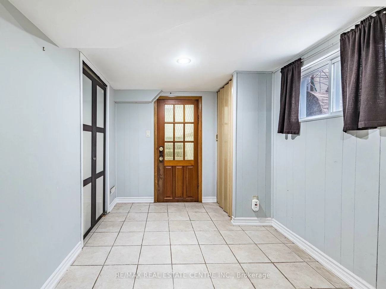 64, Eaglewood, Mineola, Mississauga